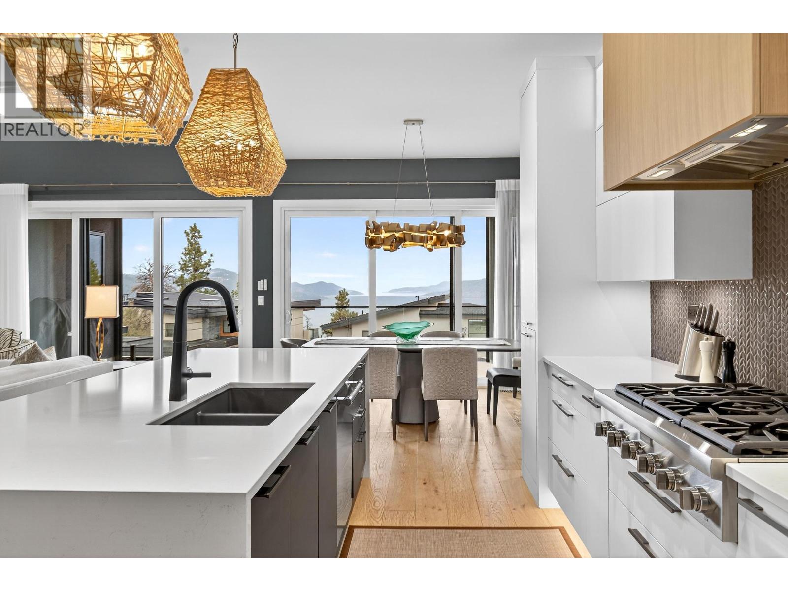  9746 Centrestone Crescent, Lake Country