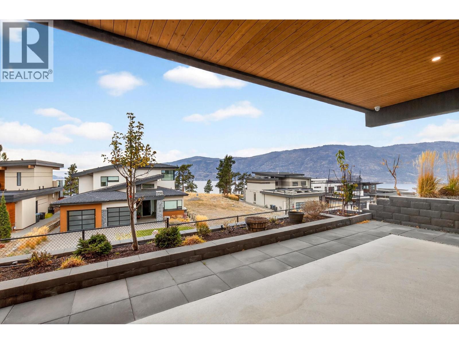  9746 Centrestone Crescent, Lake Country