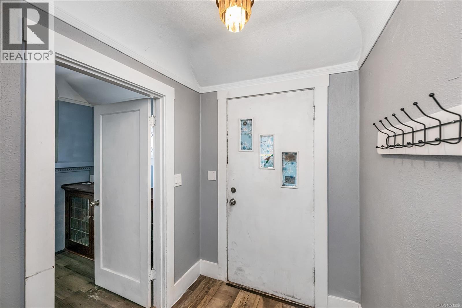 220 Coronation Ave, Duncan