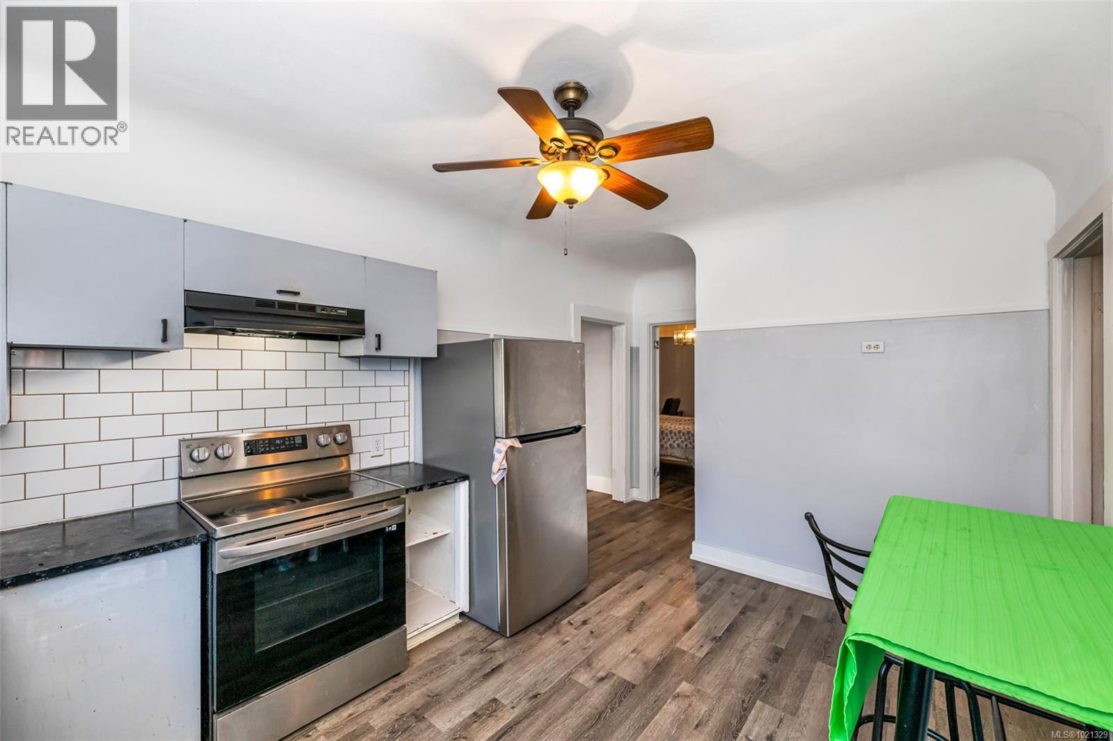 220 Coronation Ave, Duncan