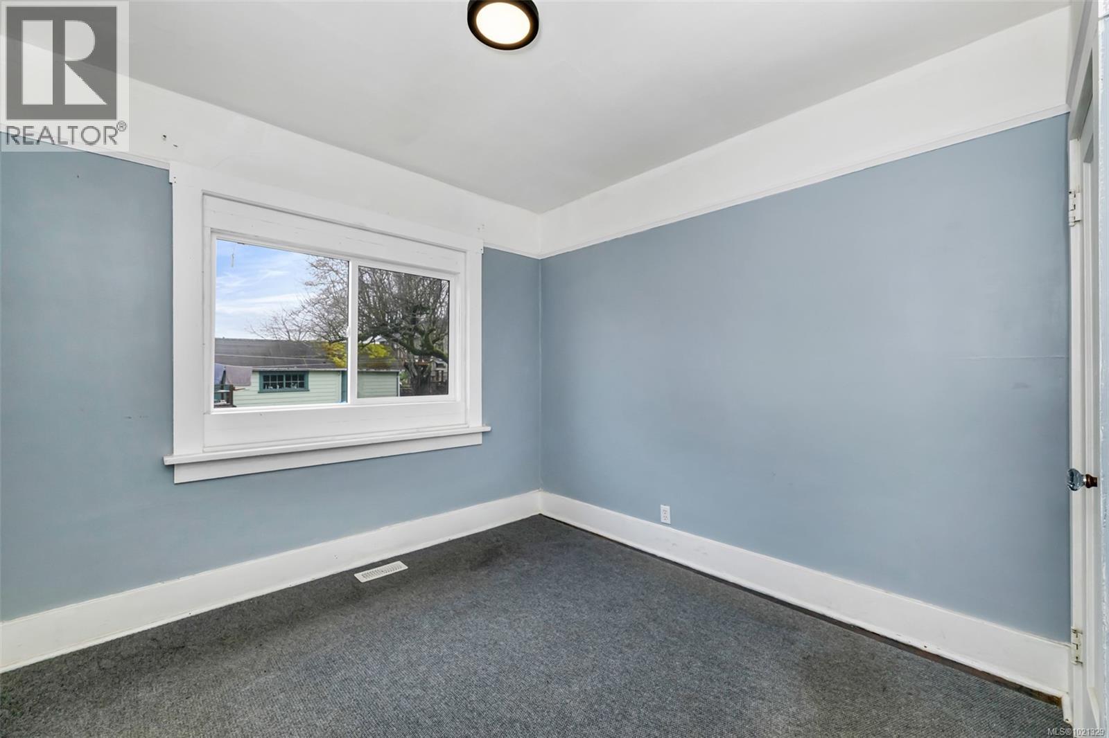 220 Coronation Ave, Duncan