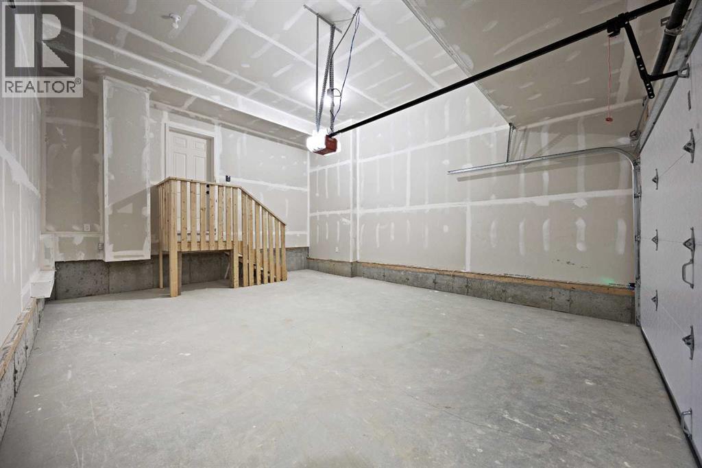 64 Fireside Common, Cochrane