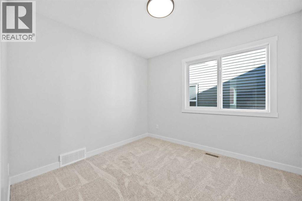 64 Fireside Common, Cochrane