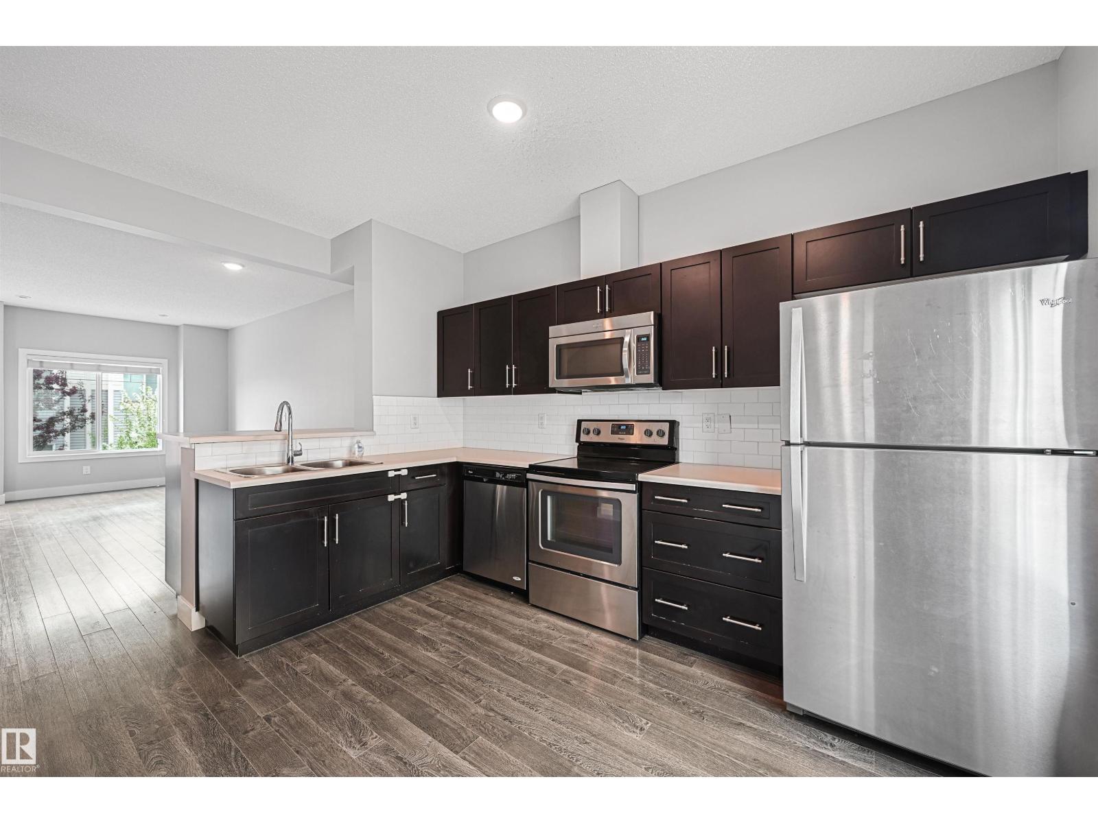 #30 804 WELSH DR SW, Edmonton