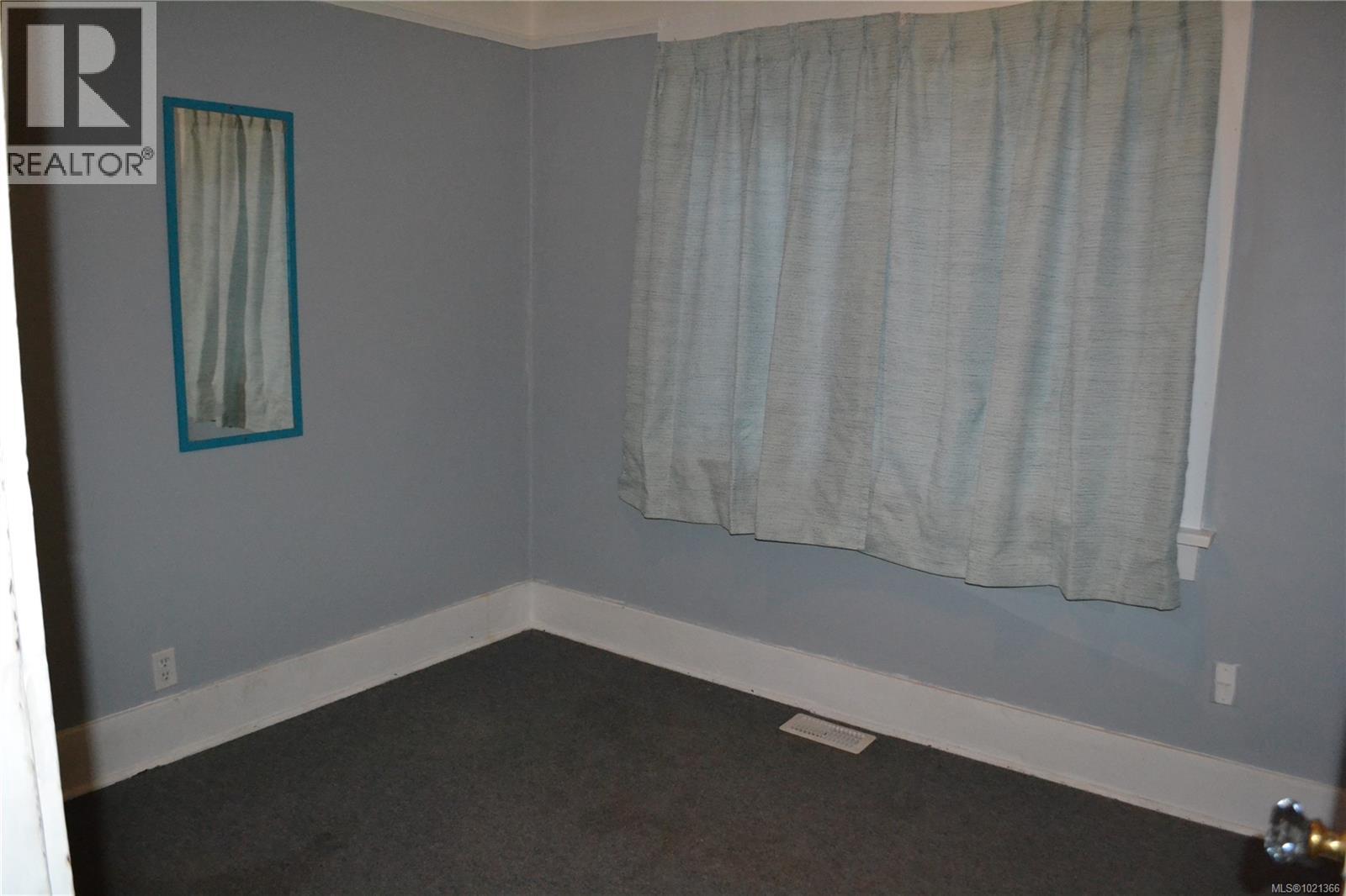 220 Coronation Ave, Duncan