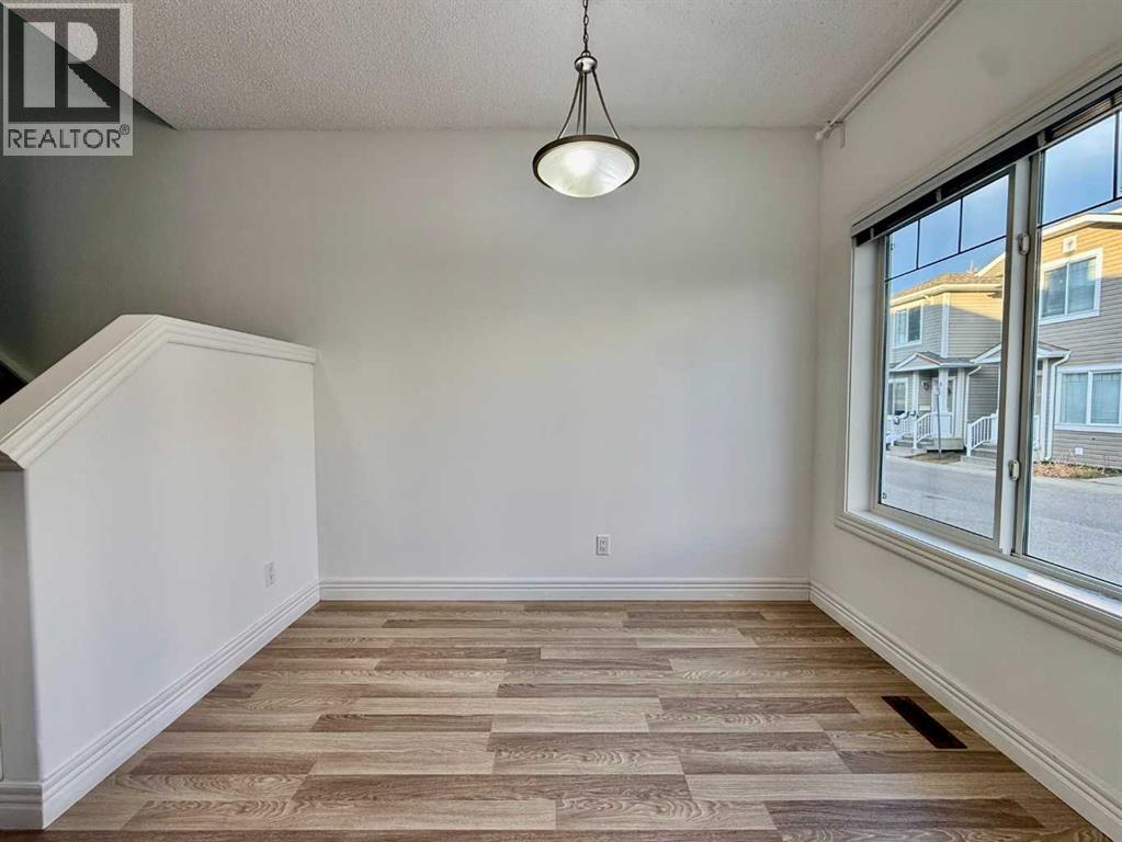 Single Family House for Sale in  Bridleridge Manor SW Bridlewood Calgary 