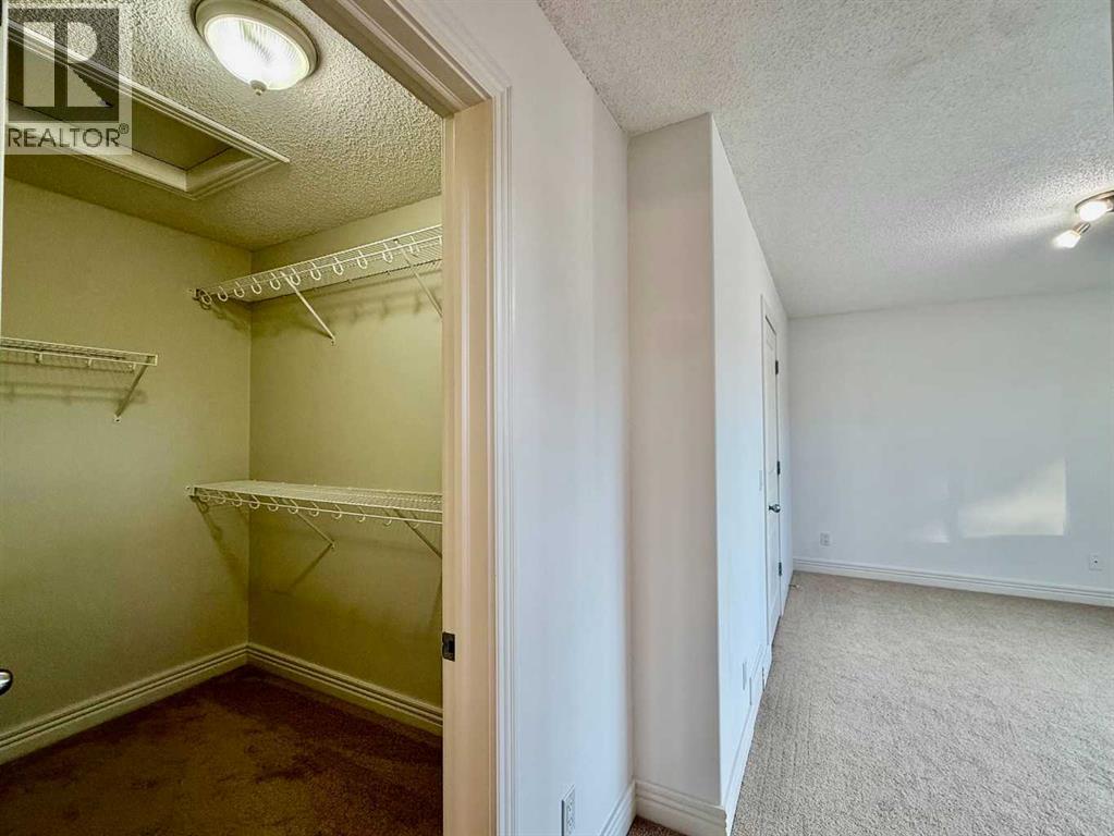 Single Family House for Sale in  Bridleridge Manor SW Bridlewood Calgary 