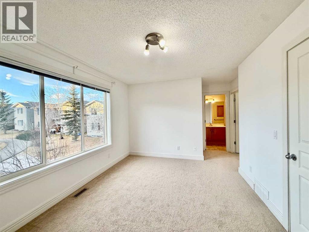 Single Family House for Sale in  Bridleridge Manor SW Bridlewood Calgary 