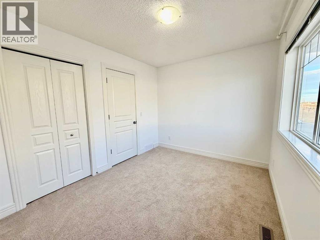 Single Family House for Sale in  Bridleridge Manor SW Bridlewood Calgary 