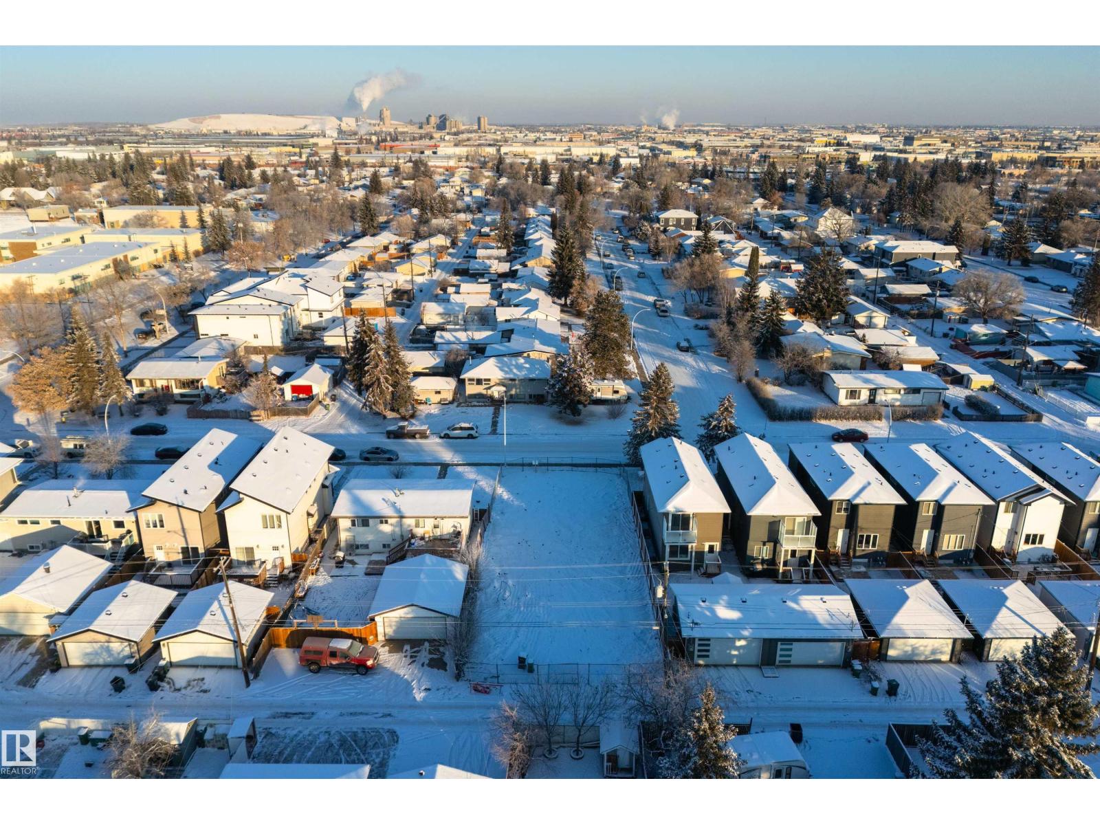 15805 109 AV NW, Edmonton