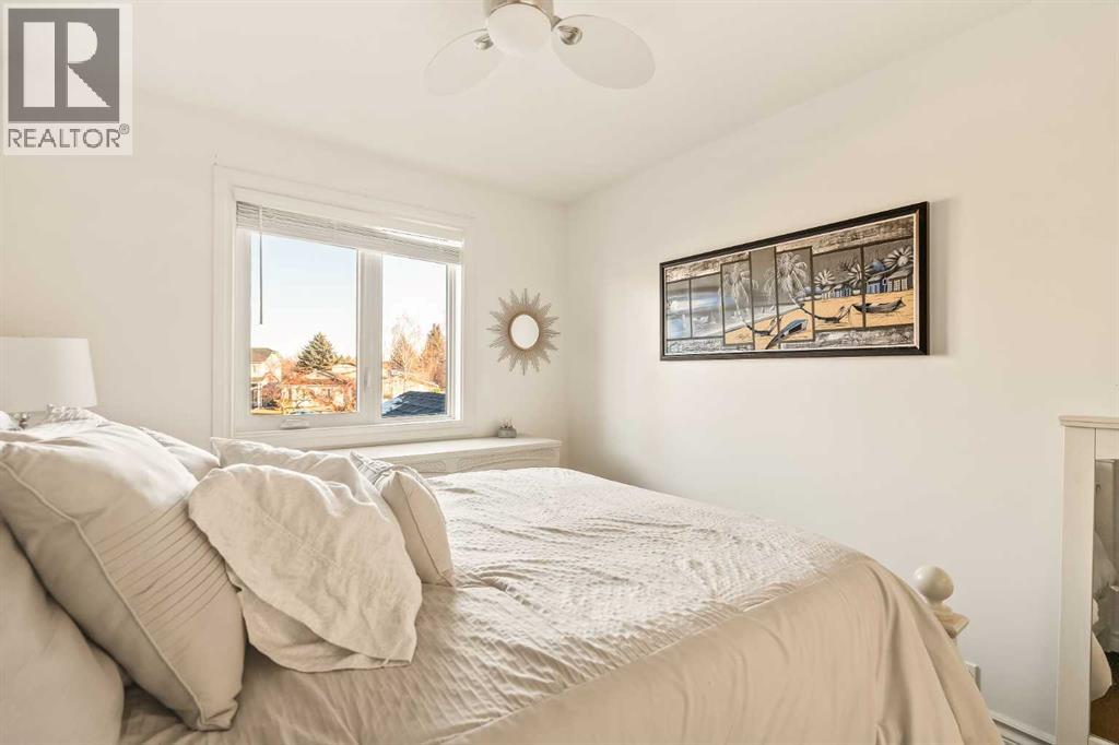 Single Family House for Sale in  McKinley Bay SE McKenzie Lake Calgary 