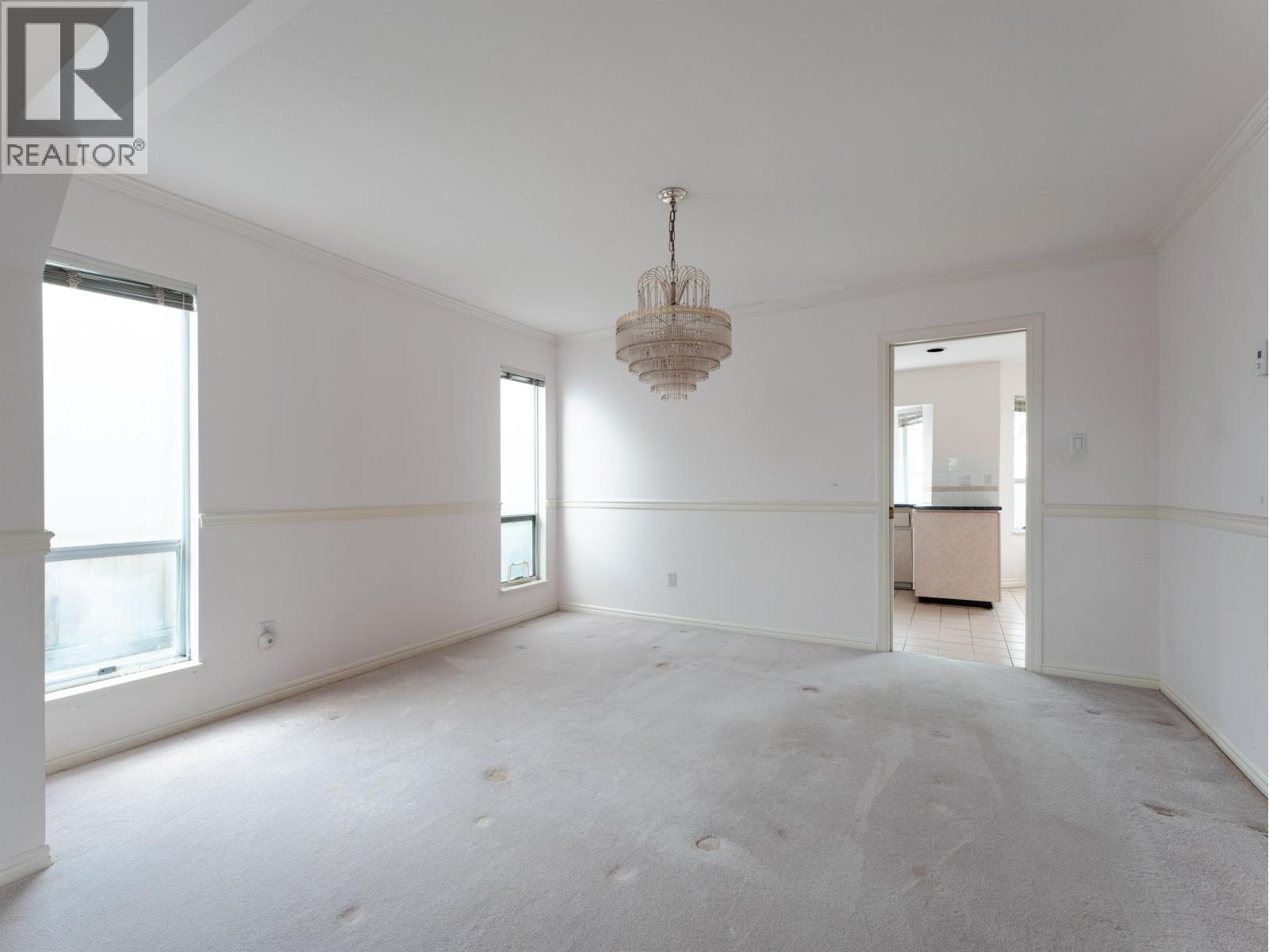 6788 LONDON Drive, Delta