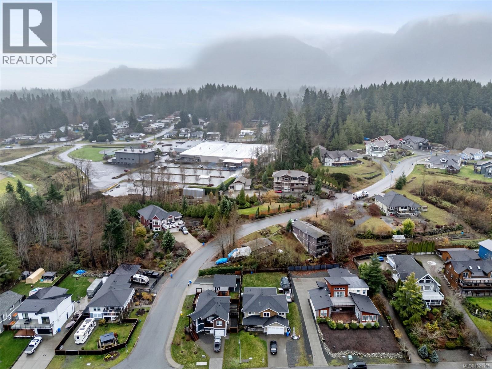 374 Point Ideal Dr, Lake Cowichan