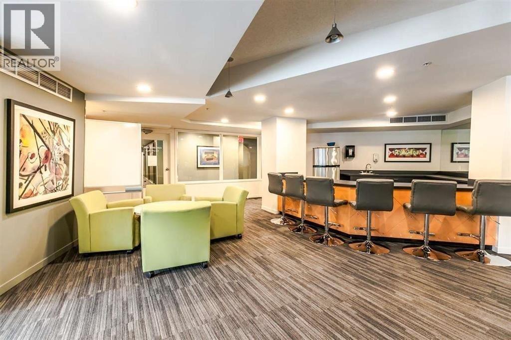 1009 EXPO BOULEVARD, Vancouver