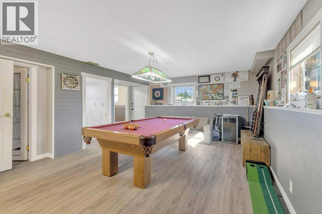 73 Lansbury Close, Lacombe