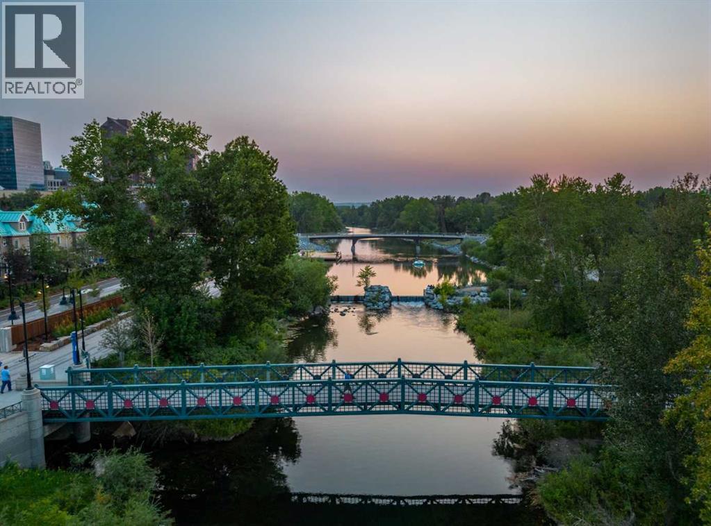 Single Family House for Sale in    Avenue SW Downtown Commercial Core Calgary 