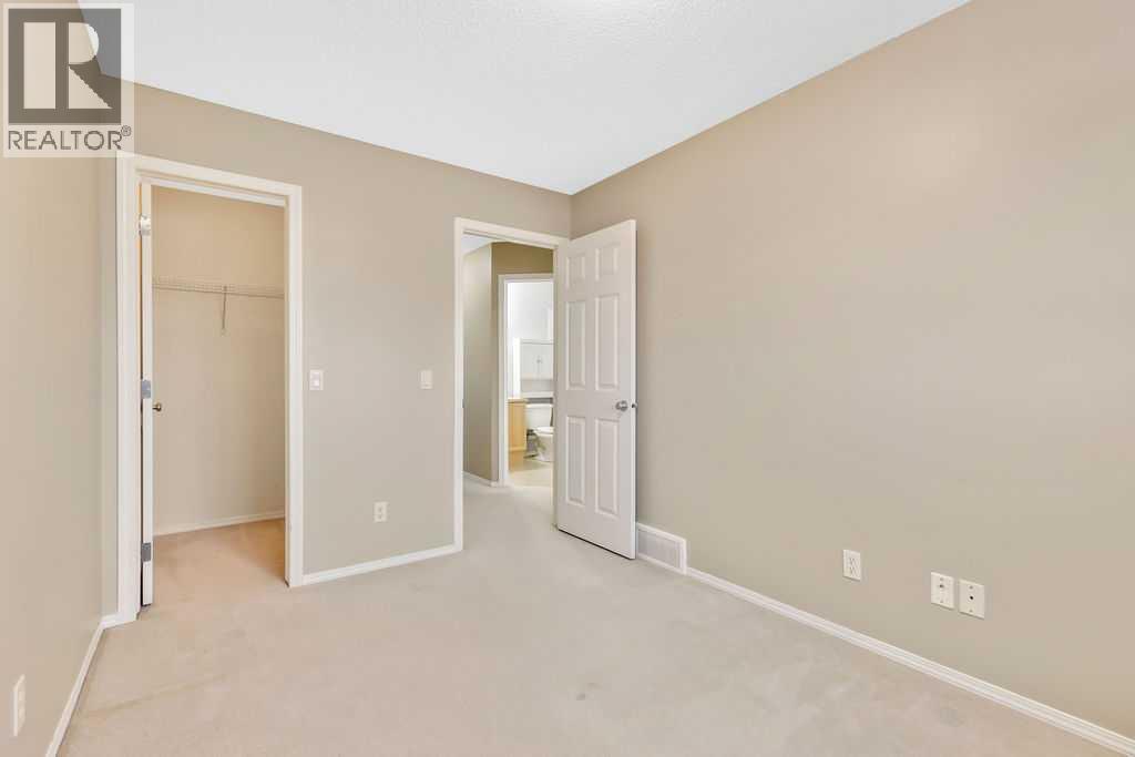 Single Family House for Sale in  Citadel Estates Manor NW Citadel Calgary 