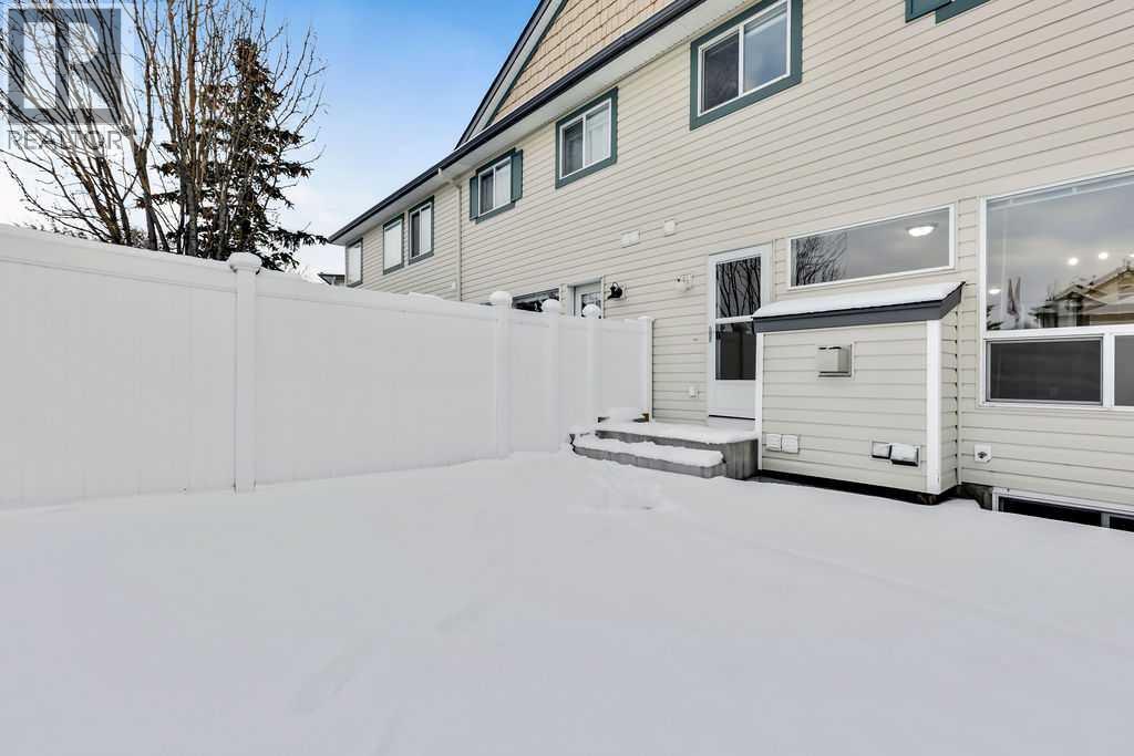 Single Family House for Sale in  Citadel Estates Manor NW Citadel Calgary 