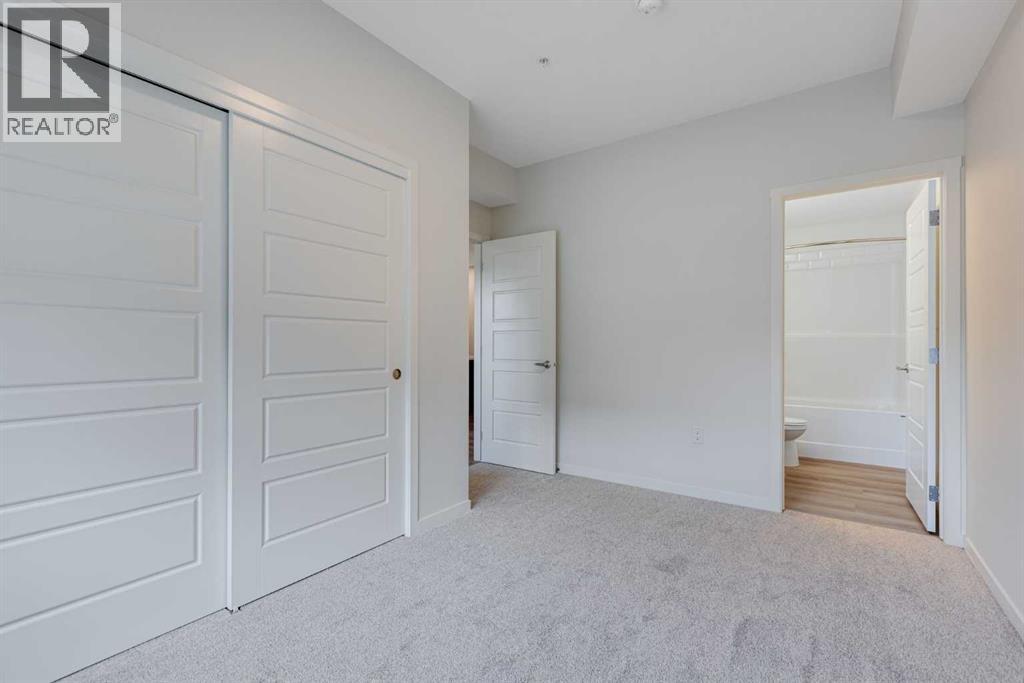 Single Family House for Sale in   Edith Place NW Glacier Ridge Calgary 