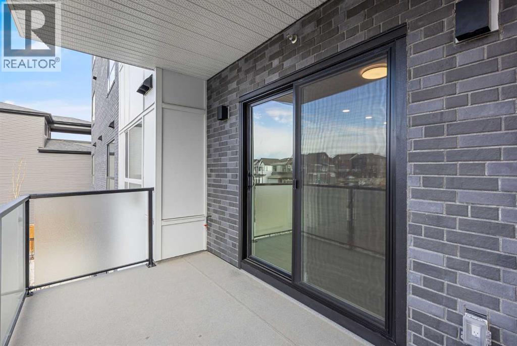 Single Family House for Sale in   Edith Place NW Glacier Ridge Calgary 