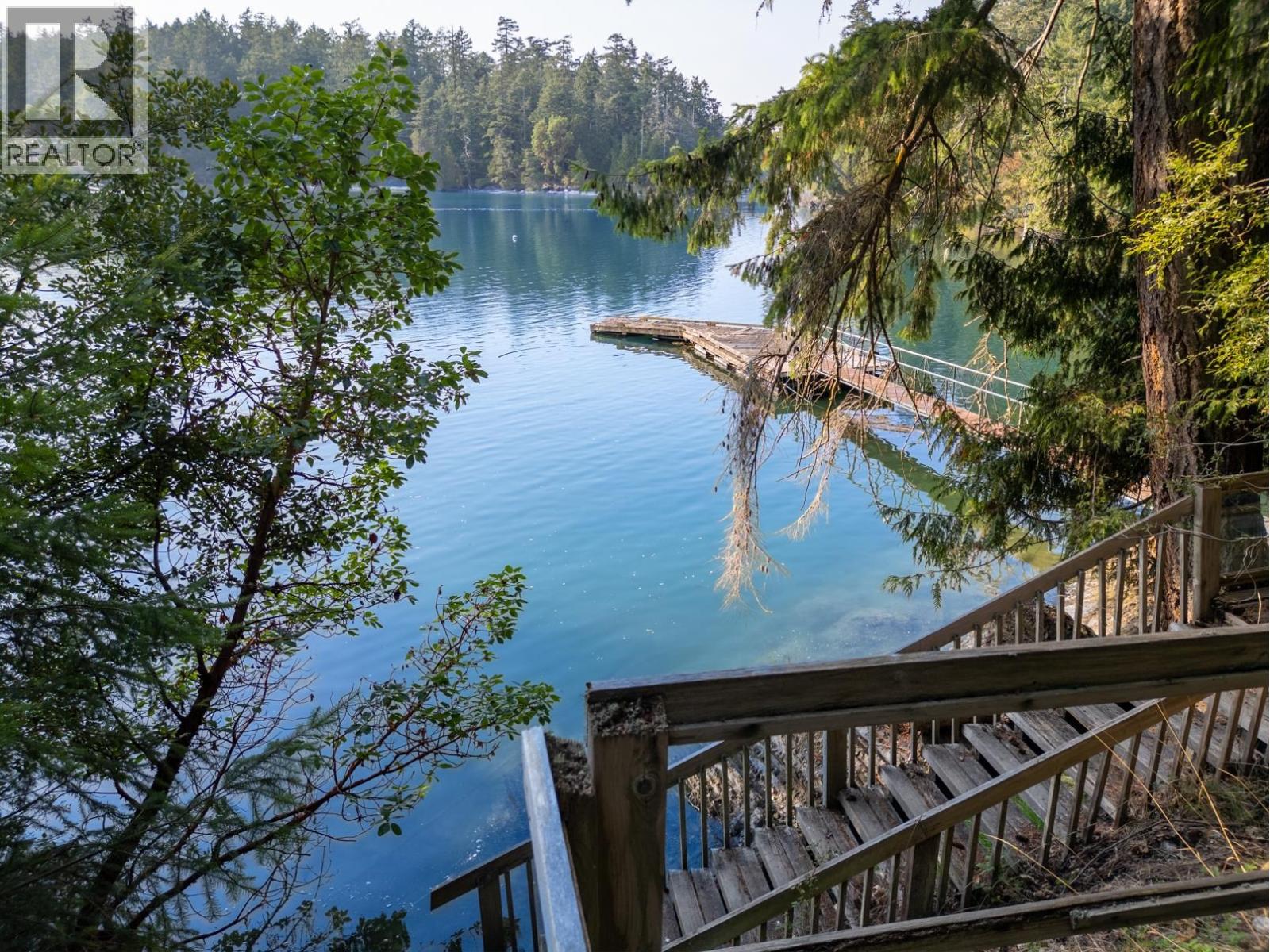 8807 AINSLIE POINT ROAD, Pender Island