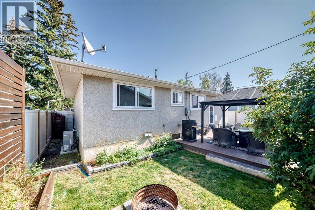 Single Family House Bungalow for Sale in  macleay Road NE Mayland Heights Calgary 