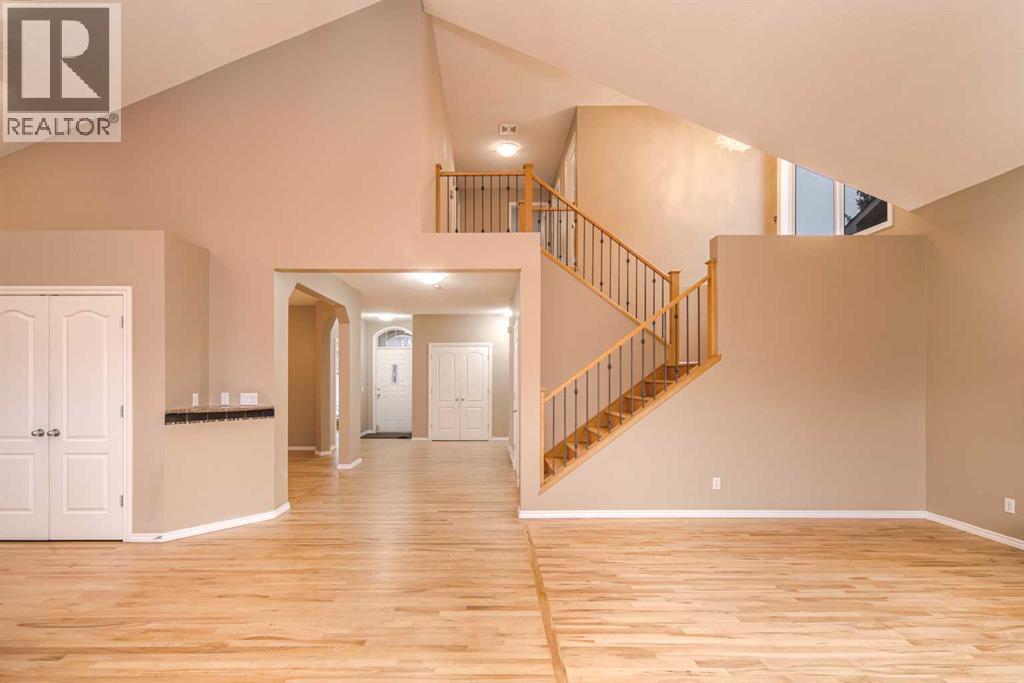 Single Family House for Sale in  HIDDEN CREEK Point NW Hidden Valley Calgary 