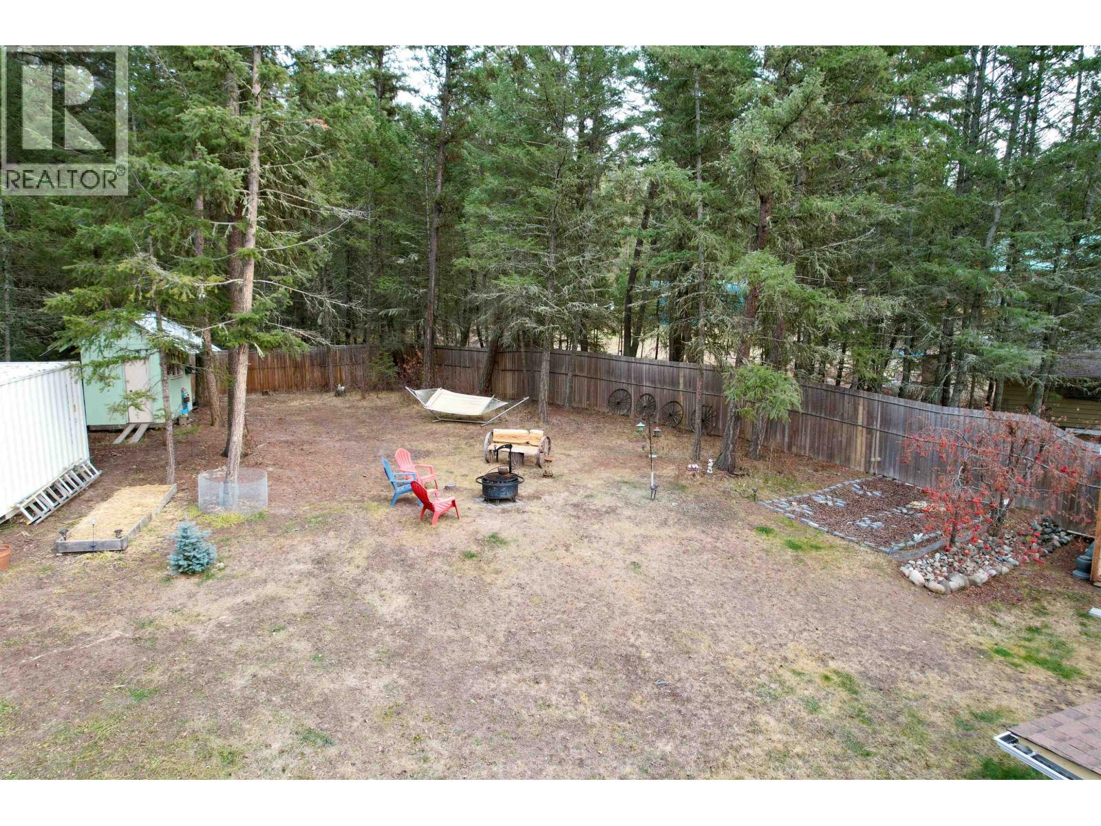 3743 EMERALD CRESCENT, Lac La Hache