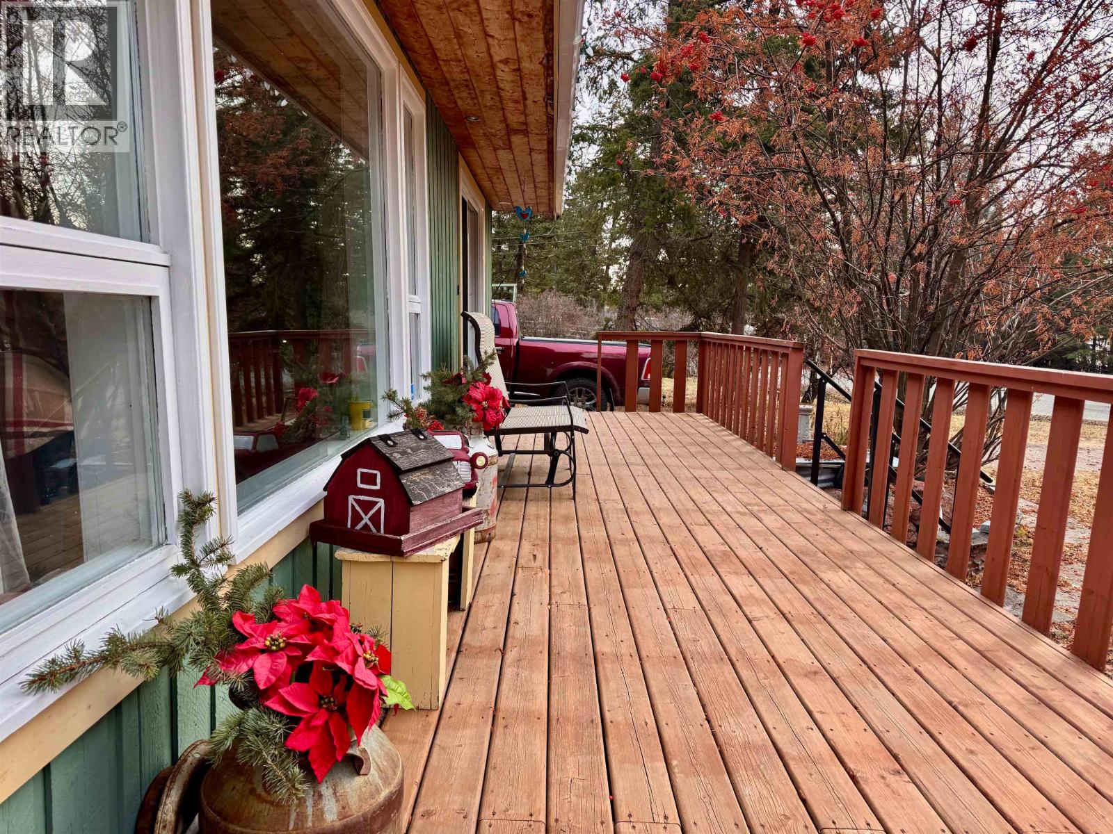 3743 EMERALD CRESCENT, Lac La Hache