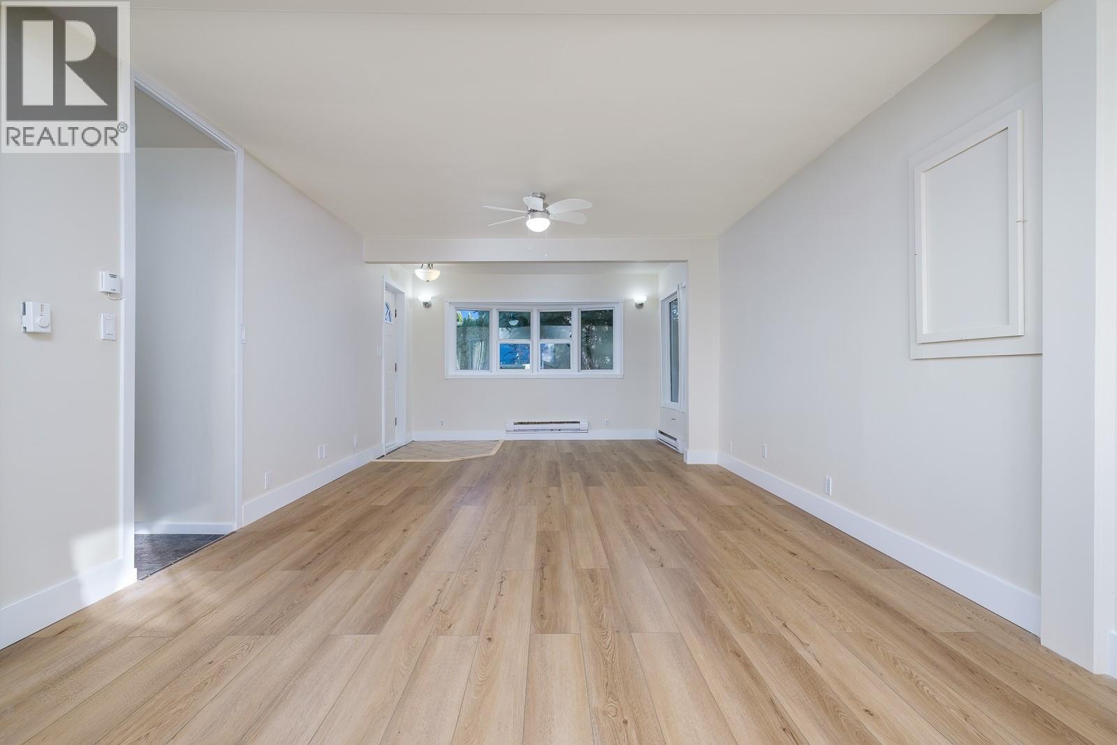 694 10TH Avenue, Montrose