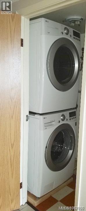 412 9805 Second Street, Sidney