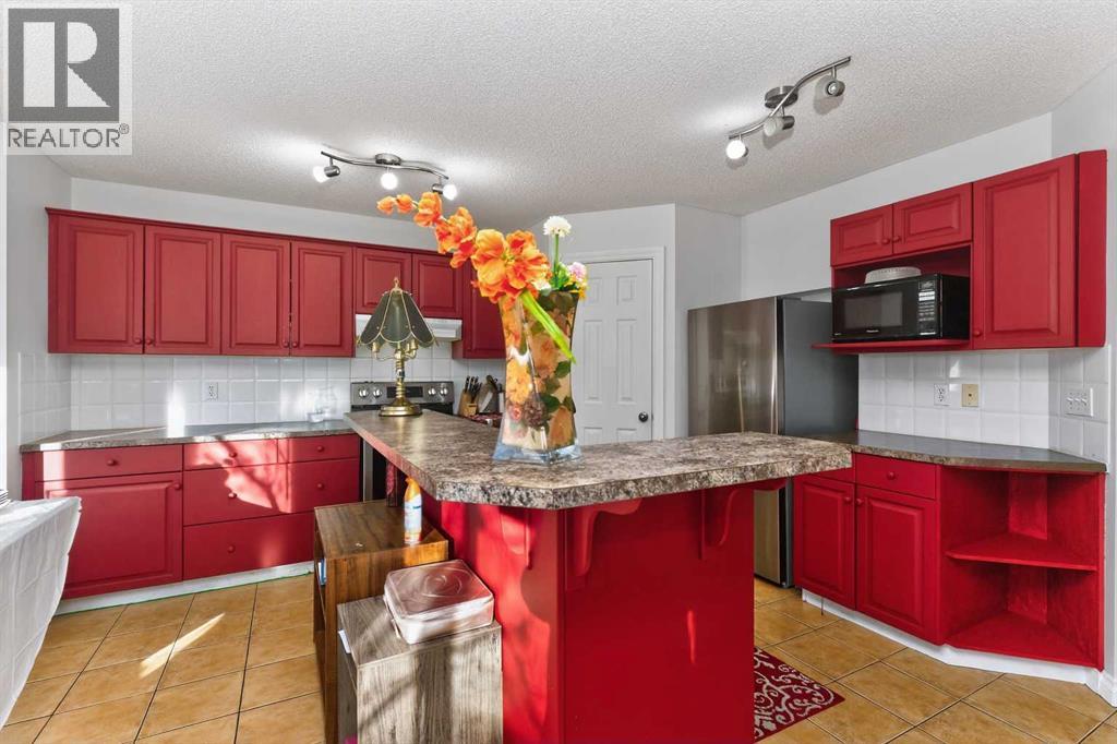 Single Family House for Sale in  Citadel Meadow Grove NW Citadel Calgary 