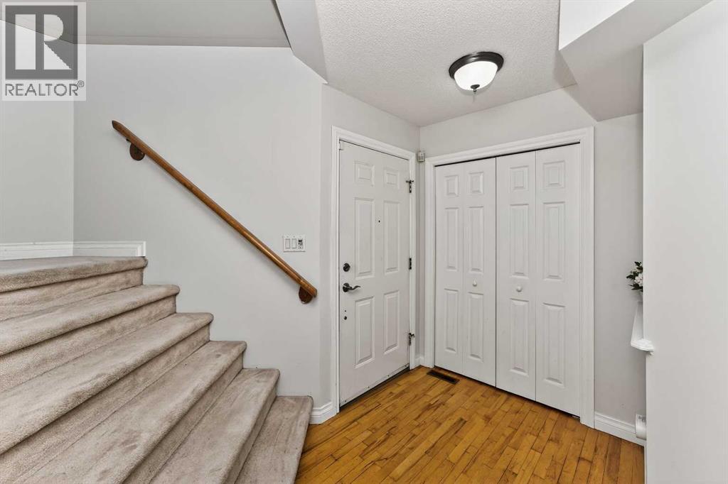 Single Family House for Sale in  Citadel Meadow Grove NW Citadel Calgary 