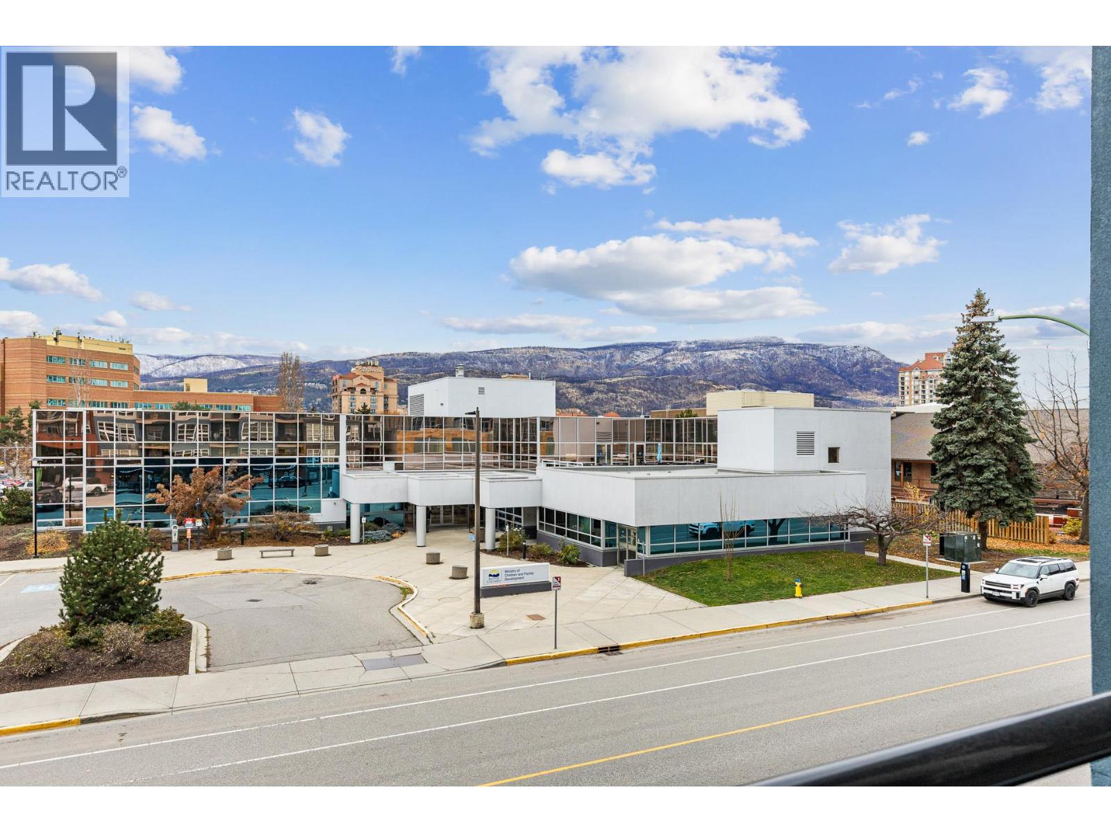 221 1331 Ellis Street, Kelowna