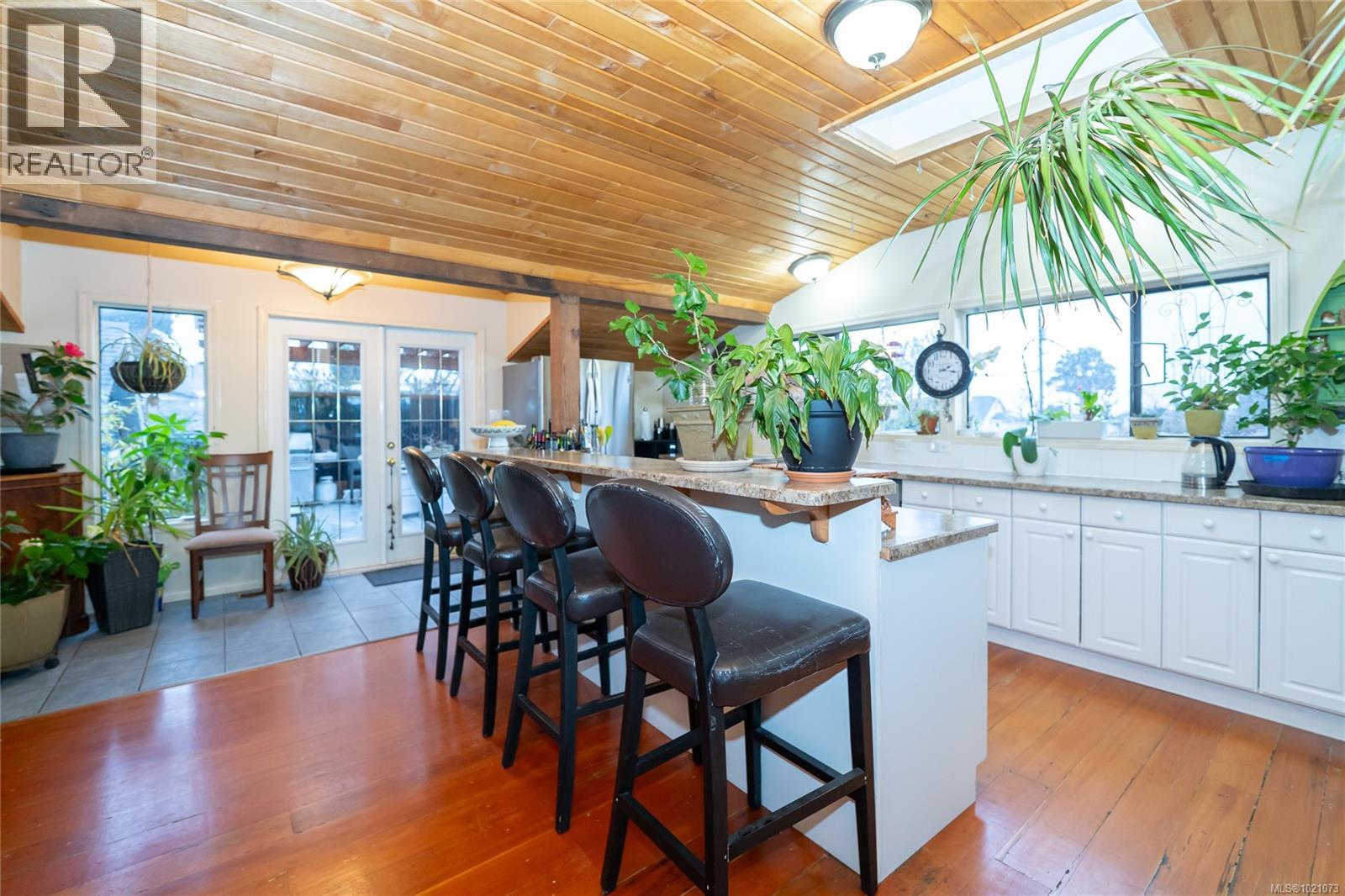 9920 Cedar St, Chemainus