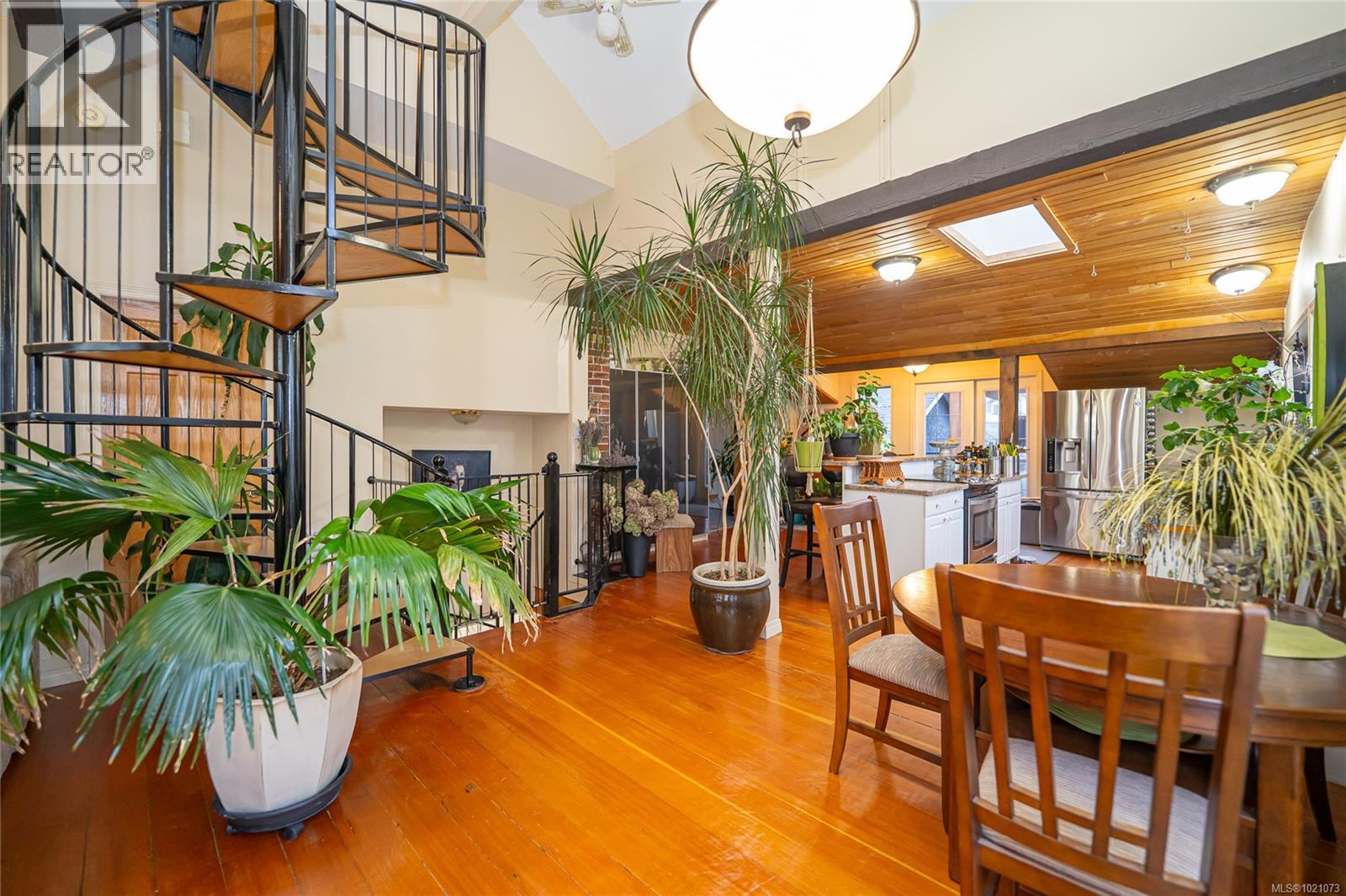 9920 Cedar St, Chemainus