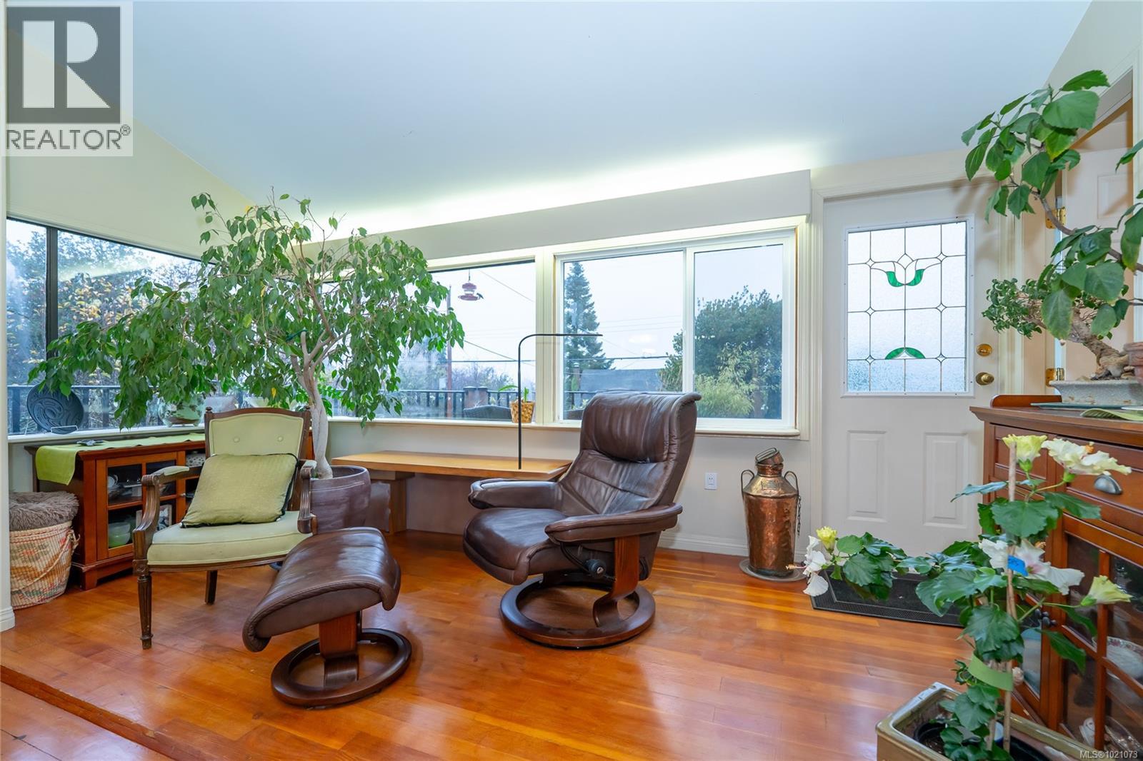 9920 Cedar St, Chemainus