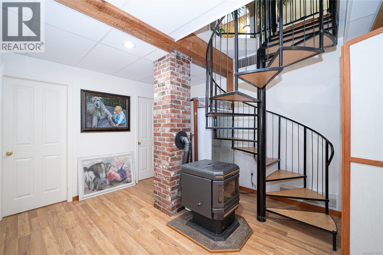 9920 Cedar St, Chemainus