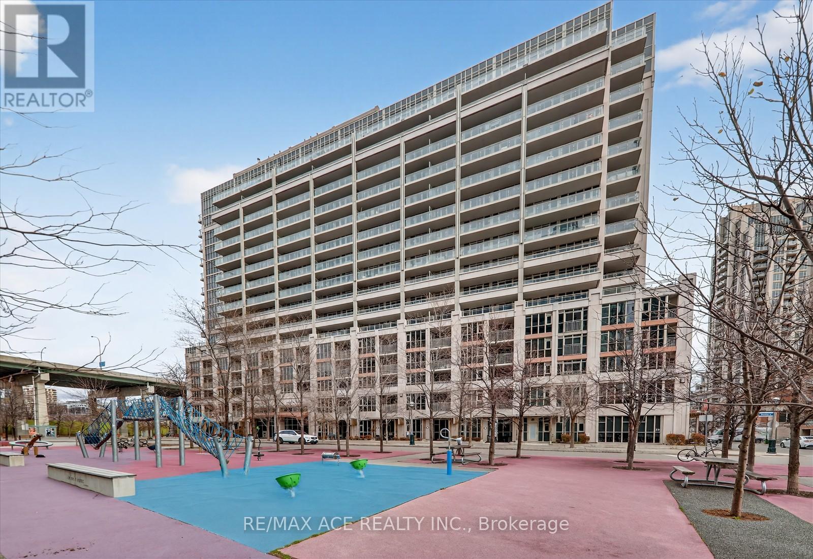 Listing photo of 706 - 35 BASTION STREET