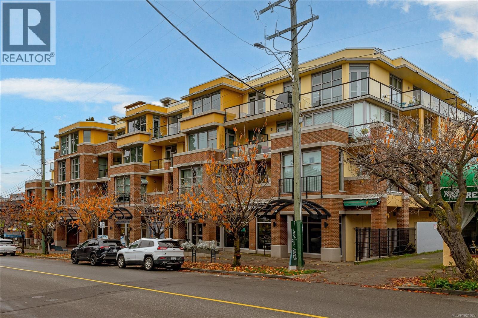 307 225 Menzies Street, Victoria