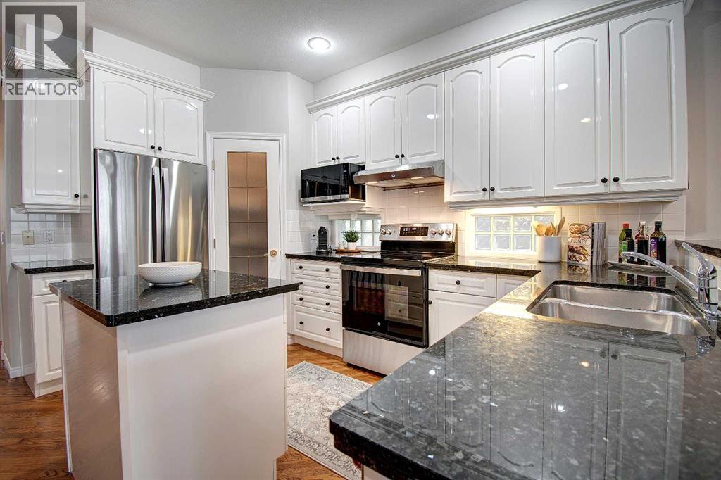 Single Family House for Sale in   Street NW Sunnyside Calgary 