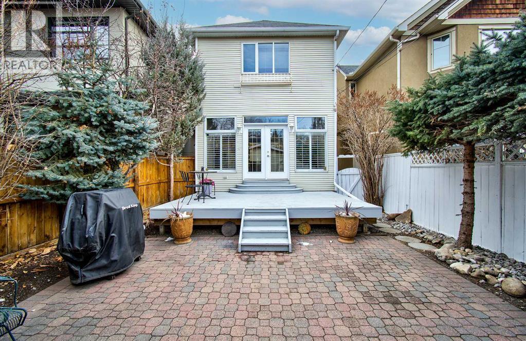 Single Family House for Sale in   Street NW Sunnyside Calgary 