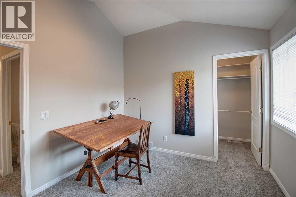 Single Family House for Sale in   Street NW Sunnyside Calgary 