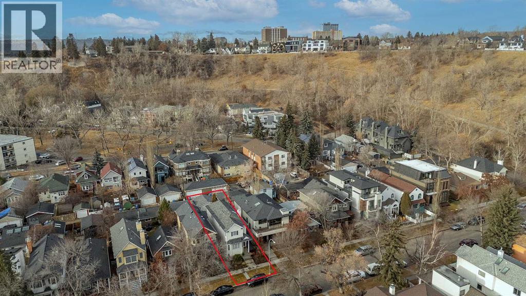 Single Family House for Sale in   Street NW Sunnyside Calgary 