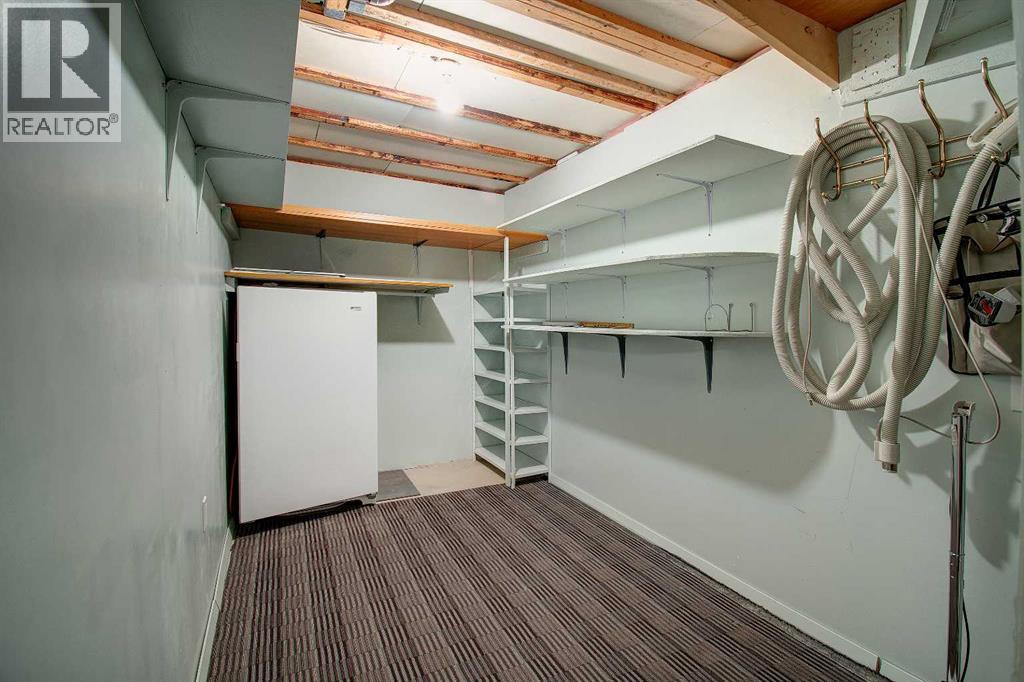 Single Family House for Sale in   Street NW Sunnyside Calgary 