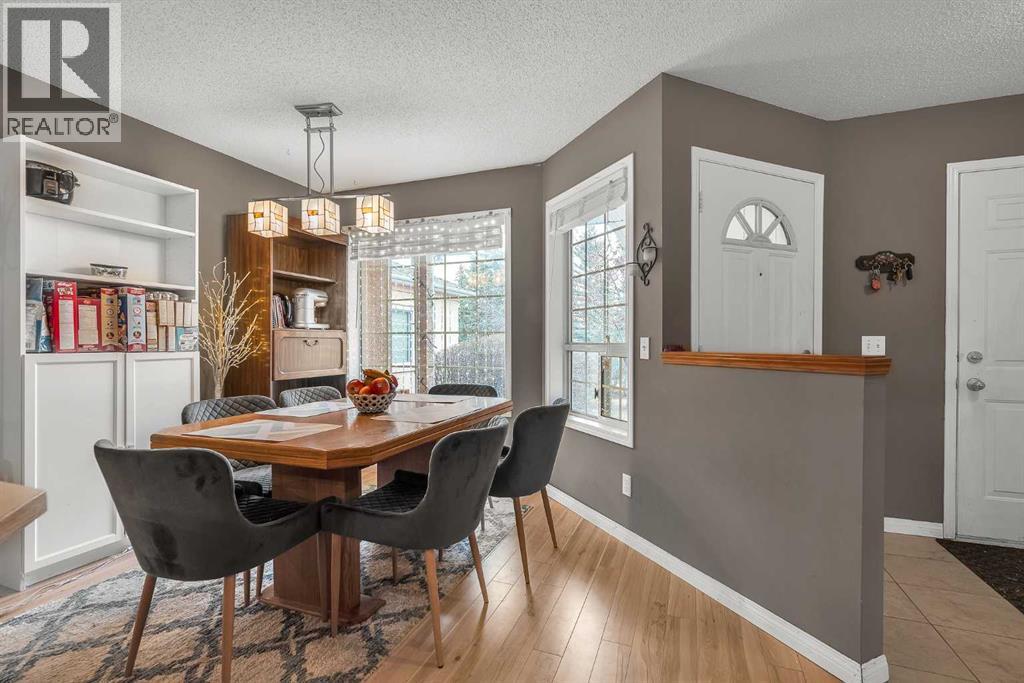 Single Family House for Sale in  Scenic Acres Terrace NW Scenic Acres Calgary 