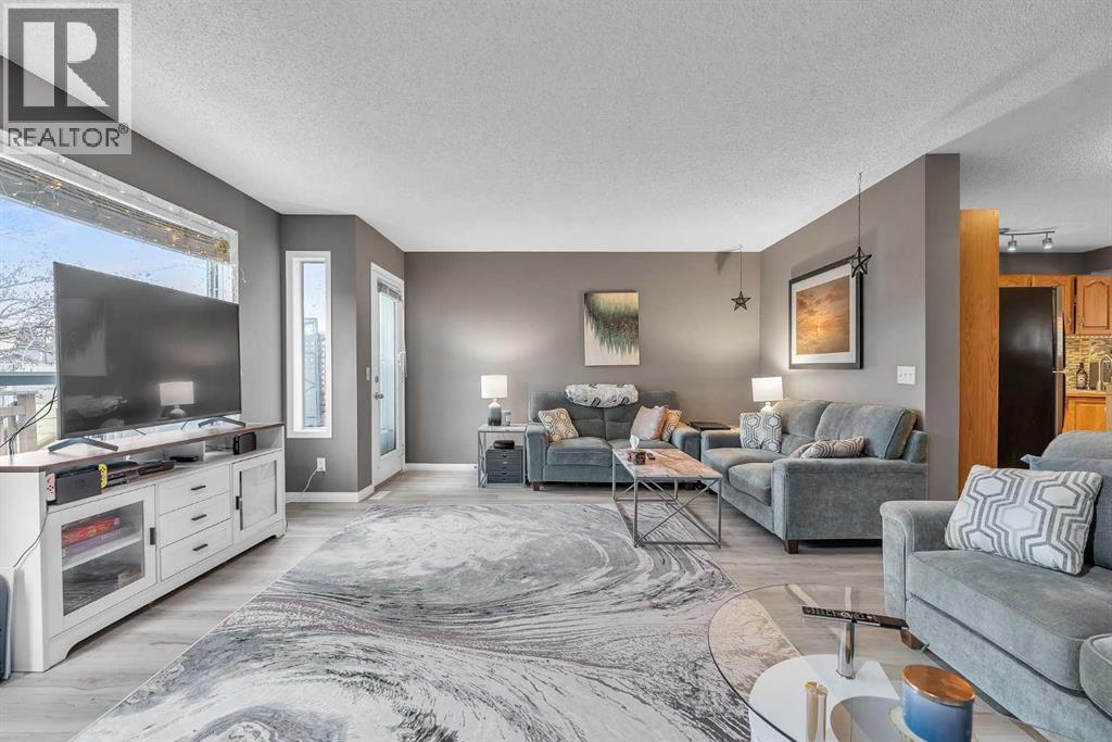 Single Family House for Sale in  Scenic Acres Terrace NW Scenic Acres Calgary 