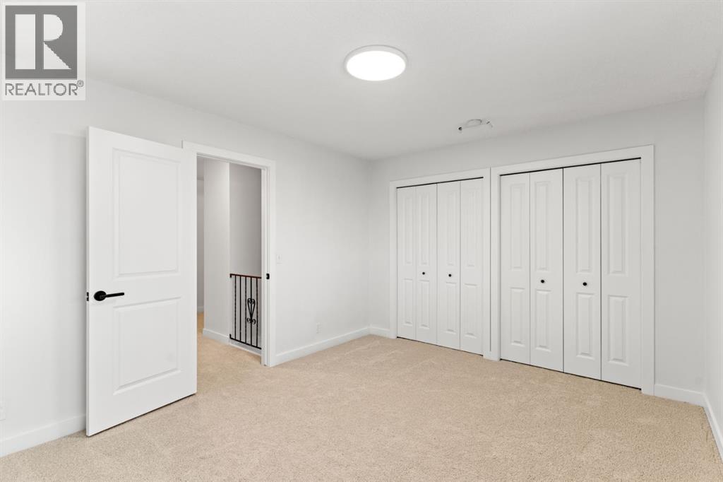 Single Family House for Sale in  Macewan Glen Close NW MacEwan Glen Calgary 