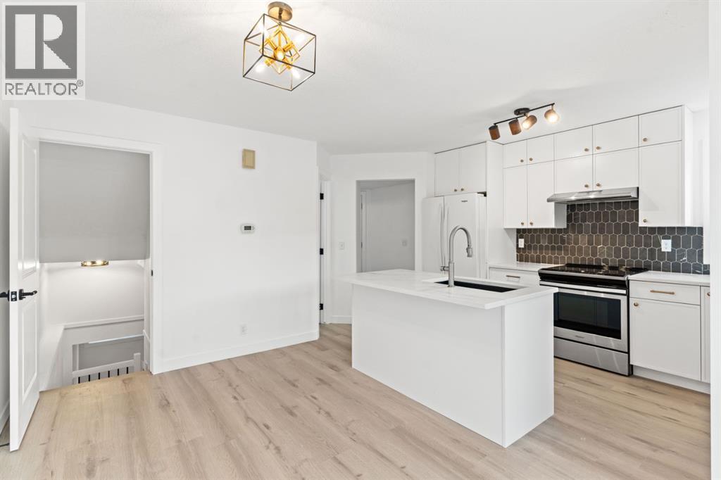 Single Family House for Sale in  Macewan Glen Close NW MacEwan Glen Calgary 