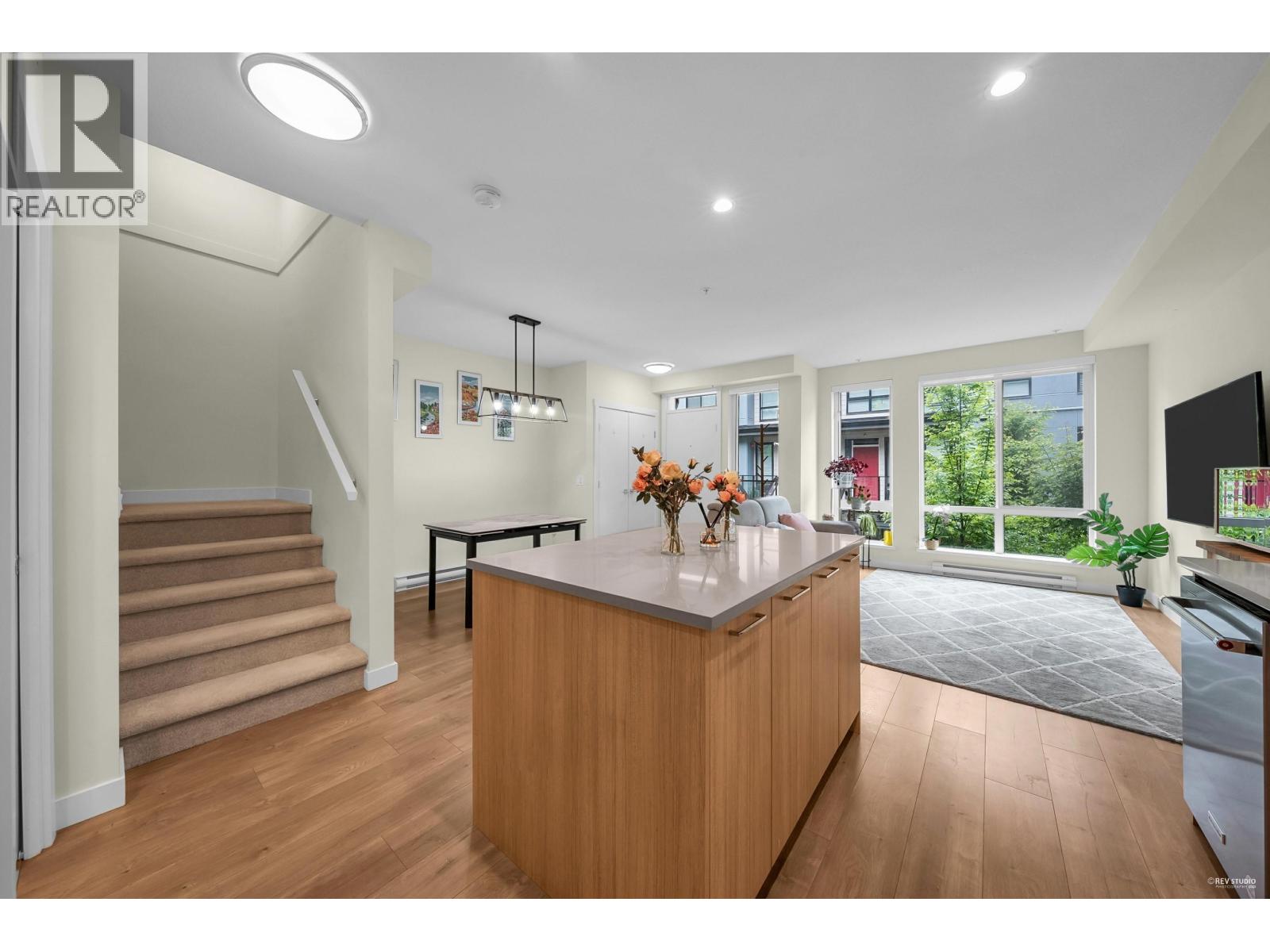 227 708 LEA AVENUE, Coquitlam